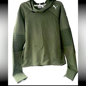 PUMA Sweater Hoodie Kids Medium M Olive Green Pullover Long Sleeve Performance